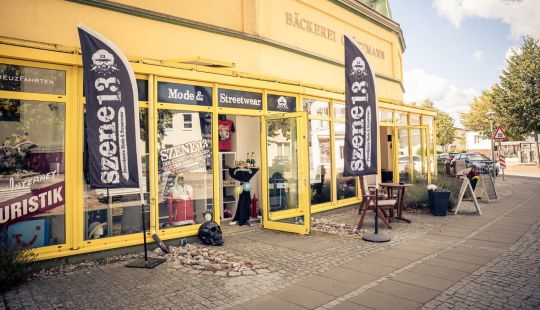 Modernes Ambiente bei Szene 13 – cooler Spot für euren Urlaubslook