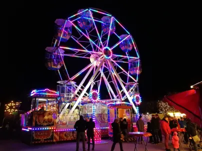 Wintermarkt mit Kunsthandwerkermarkt