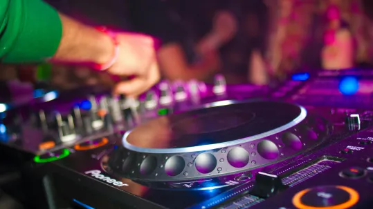 Beachparty mit DJ Haschi & DJ Daniel