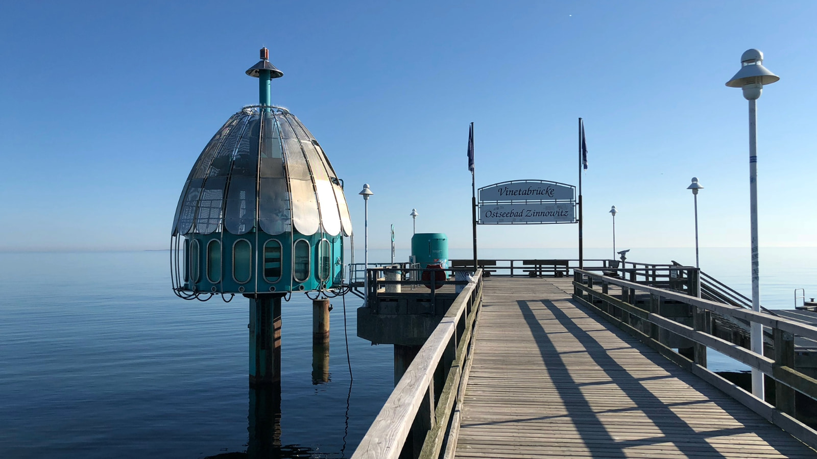Seebrücke mit Tauchgondel in Zinnowitz bietet einen einzigartigen Ostseeblick und Unterwassererlebnisse – Urlaub in Zinnowitz